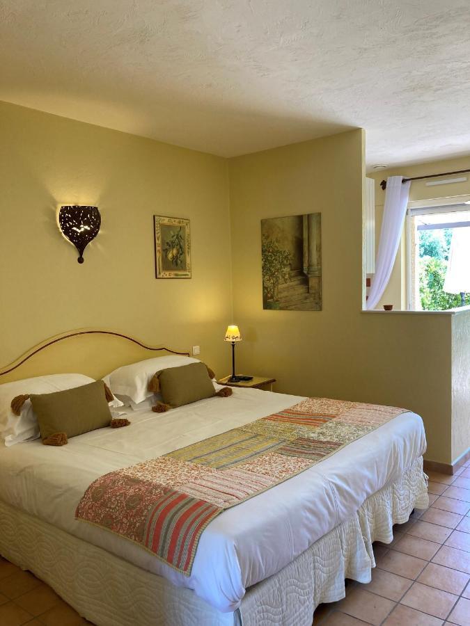 La Residence Du Moulin Tourrettes-sur-Loup Ruang foto